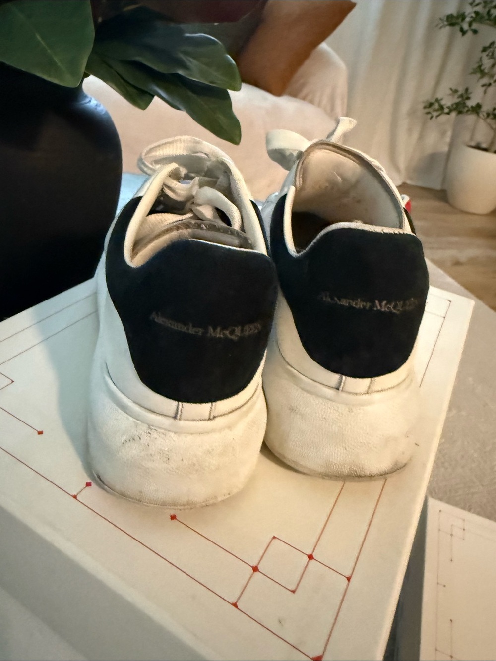 Alexander McQueen White Kids Sneakers with Black Heel Panels